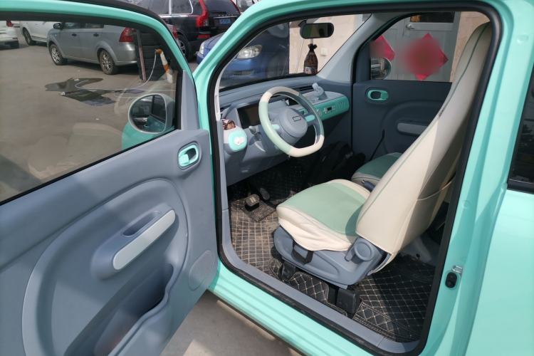 Used Bestune Pony 2024 170km Vitality Horse Driver Seat