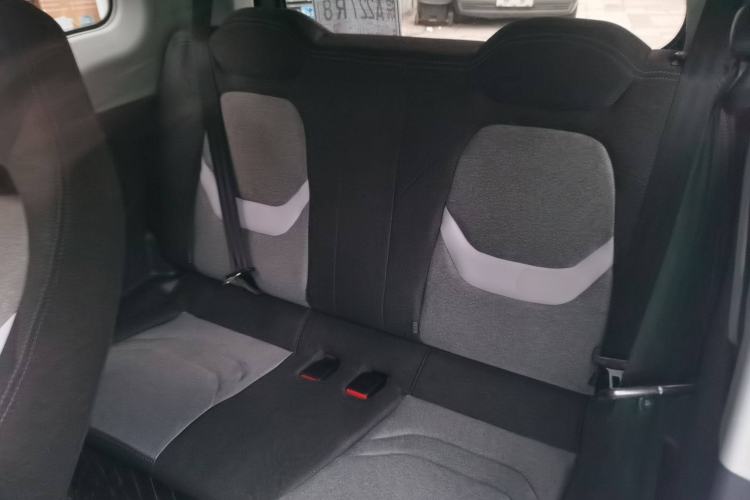 Used Chery QQ Ice Cream 2022 120km Conical Shape Lithium Iron Phosphate