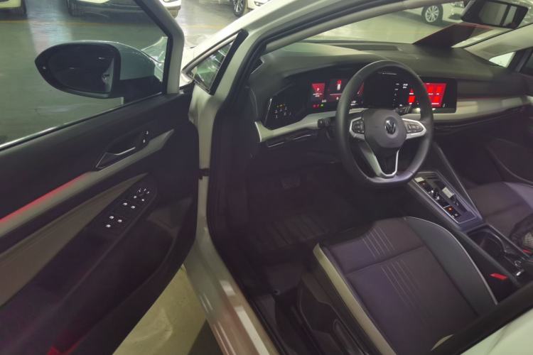 Used Volkswagen Golf 2023 280TSI DSG Pro
