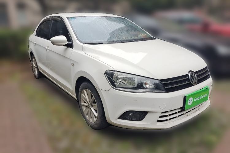 Used Volkswagen Jetta 2015 1.6L Manual Comfort Model
