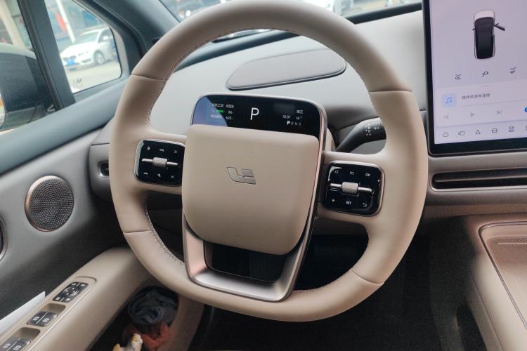 Used Li Auto i6 2025 Model Two-Wheel-Drive Standard Type