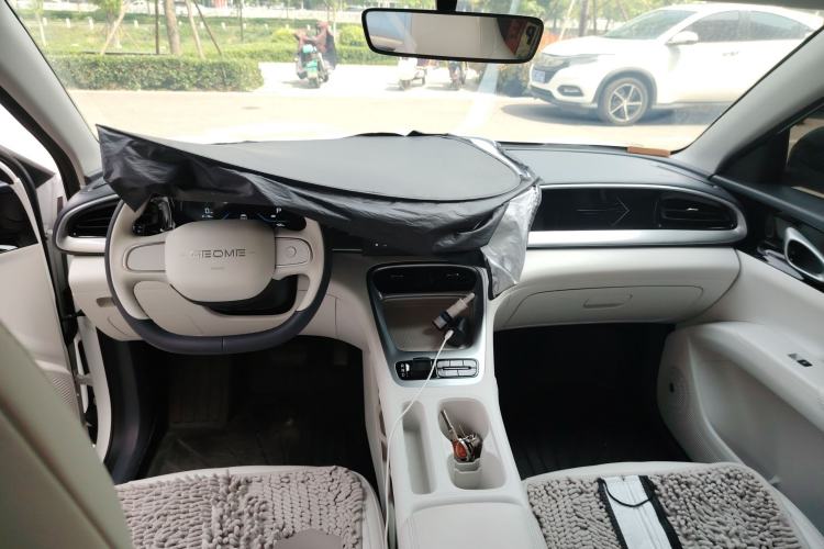 Used Geely Galaxy Geome 2025 410 km Free Version Center Console