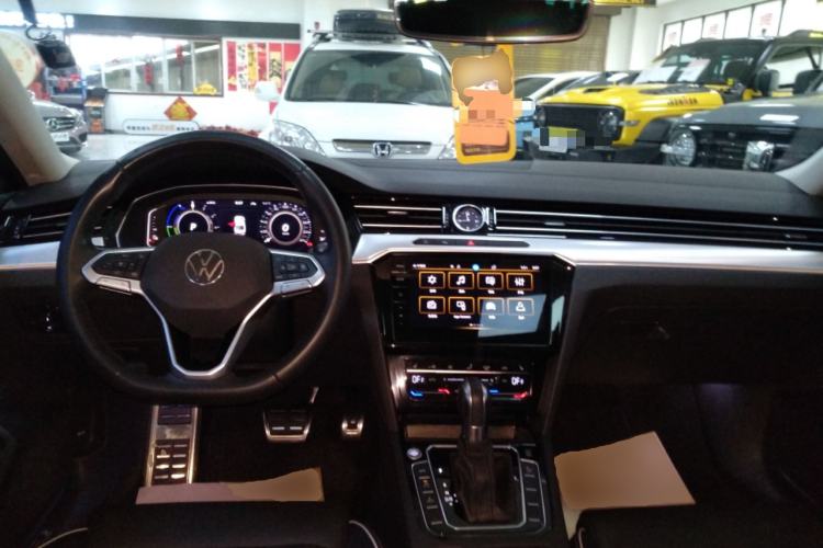 Used Volkswagen Magotan GTE Plug-in Hybrid 2022 GTE Prestige Model