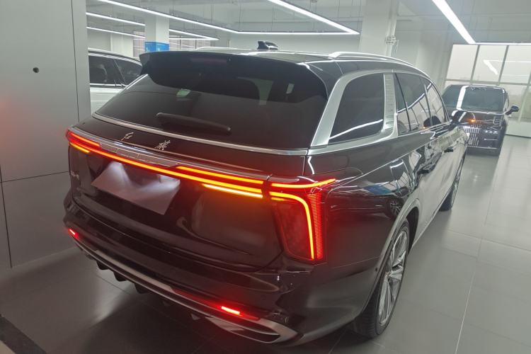 Used Hongqi E-HS9 2022 660 km Range Flagway Edition Six Seats
