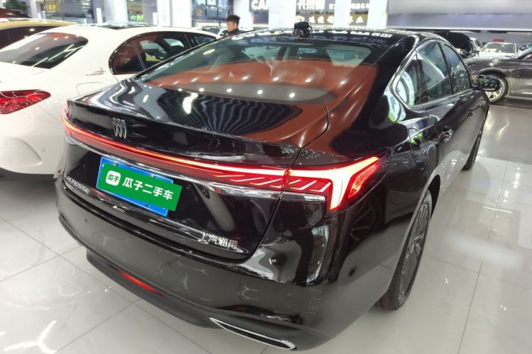 Used Buick LaCrosse 2025 28T Platinum Edition