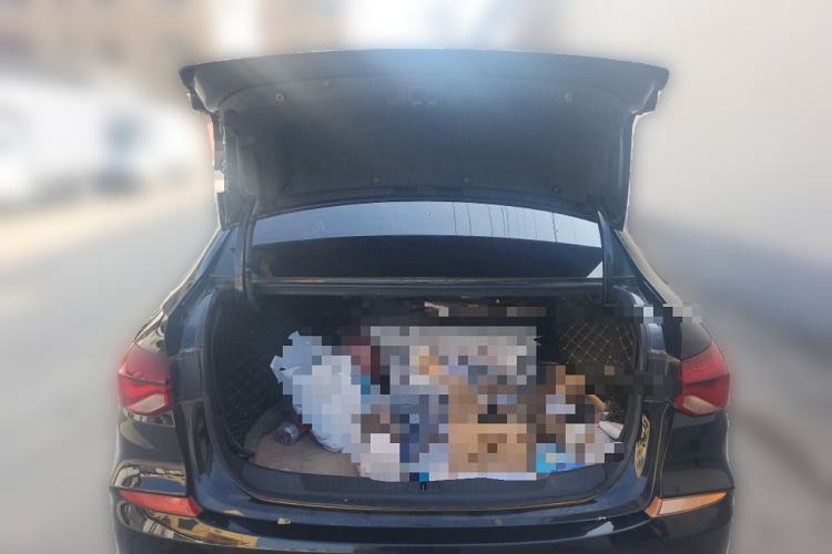 Used Chevrolet Monza 2020 320 Automatic Enjoyment Edition Trunk