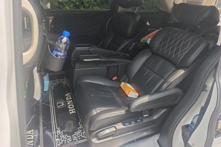 Used Honda Elysion 2019 2.0L Hybrid Luxury Edition
