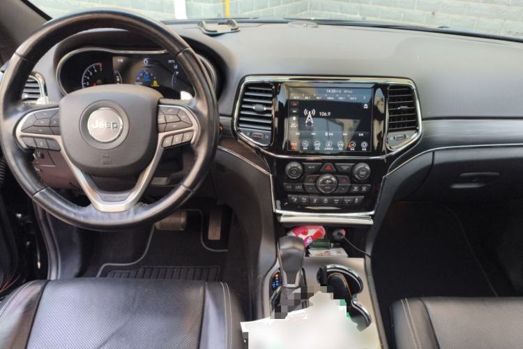 Used Jeep Grand Cherokee 2021 3.0L 80th Anniversary Edition Center Console