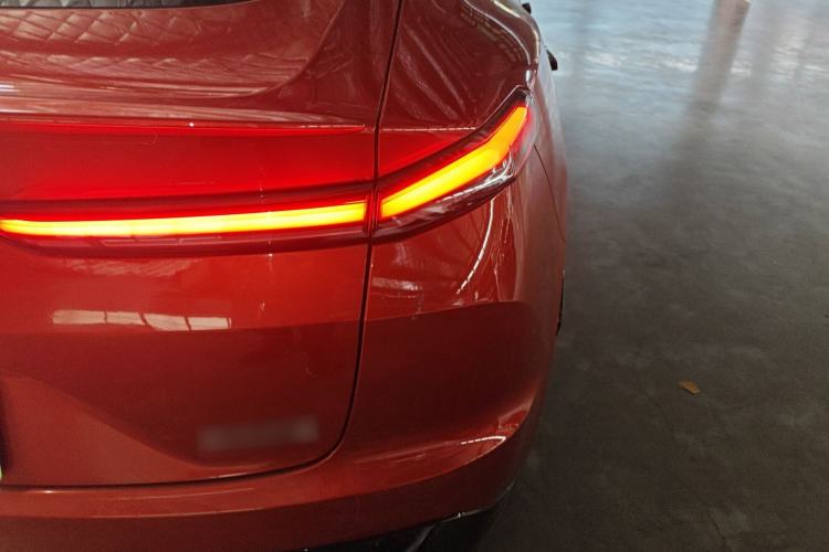 Used ONVO L60 2024 60 kWh Rear-Drive Version
