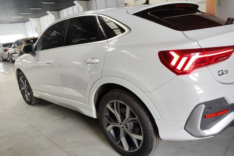 Used Audi Q3 Sportback 2020 40 TFSI Fashion Model
