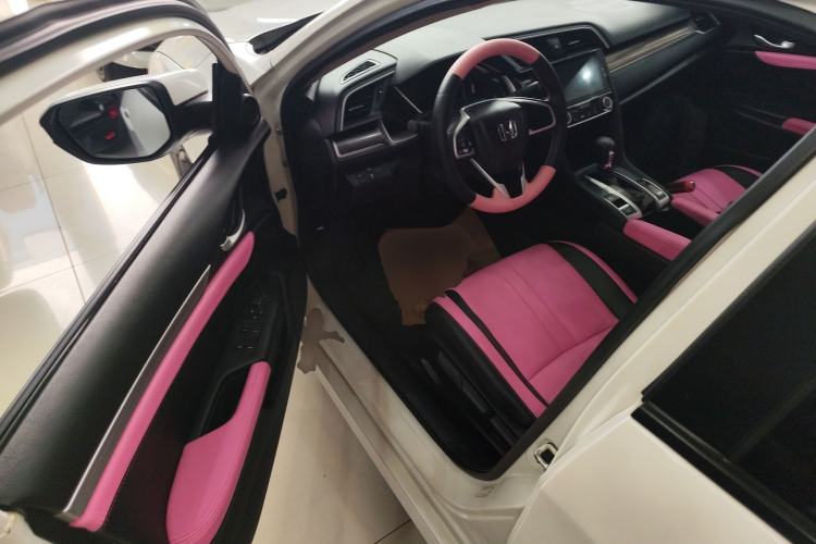 Used Honda Civic 2019 220TURBO CVT Dynamic Edition China VI Driver Seat