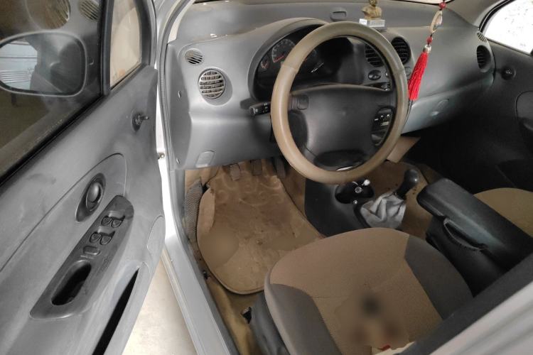 Used Baojun Lechi 2010 1.0L P-TEC Manual Superior Model Driver Seat