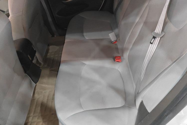 Used Chevrolet Lova RV 2016 1.5L Automatic Comfort Edition