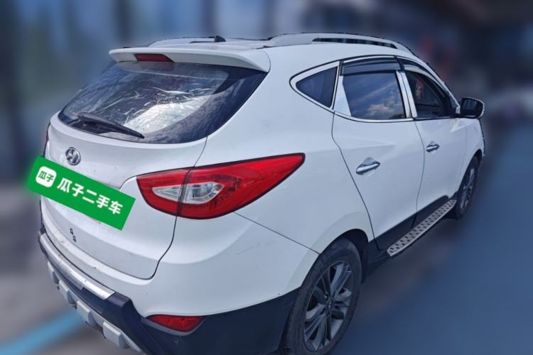 Used Hyundai ix35 2013 2.0L Automatic Two-Wheel Drive Smart GLS China V Standard Rear Right 45 Deg