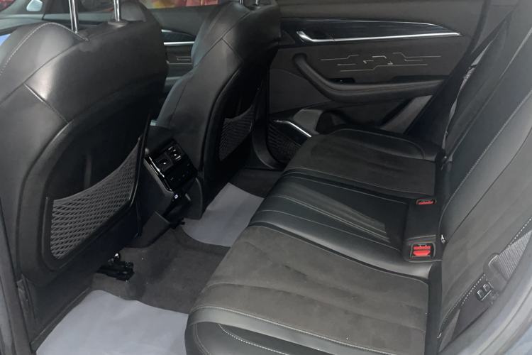 Used Geely Auto Monjaro L 2024 2.0TD High-Power Automatic Two-Wheel Drive Skyline Edition
