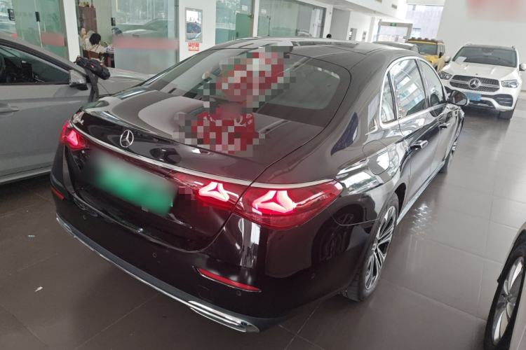 Used Mercedes-Benz E-Class New Energy 2024 E 350 e L Plug-in Hybrid Sedan Rear Right 45 Deg