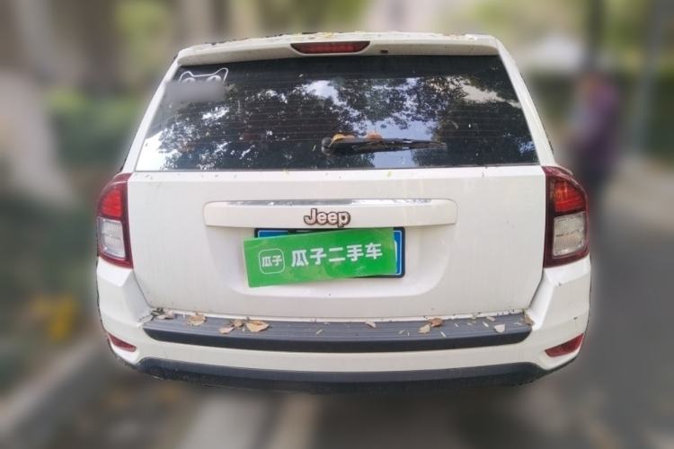 Used Jeep Compass 2014 2.0L two-wheel drive sport version