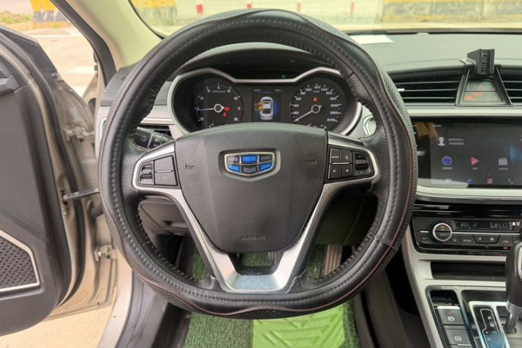Used Geely Auto Emgrand GL 2019 1.4T CVT Elite Smart Edition Interior 2