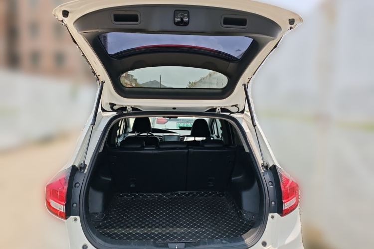 Used Honda Jade 2017 1.8L automatic Comfort version 5 seats Trunk