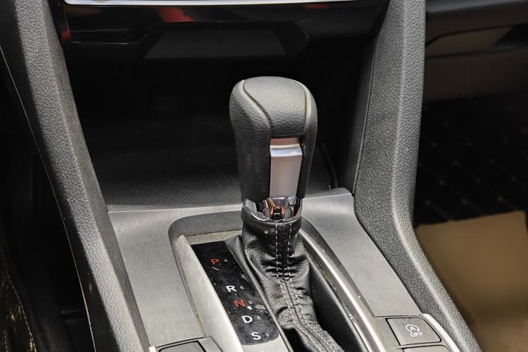 Used Honda Civic 2019 220TURBO CVT Dynamic Edition China VI Gear Lever