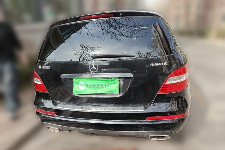 Used Mercedes-Benz R-Class 2017 R 320 4MATIC Business Edition Prestige Model