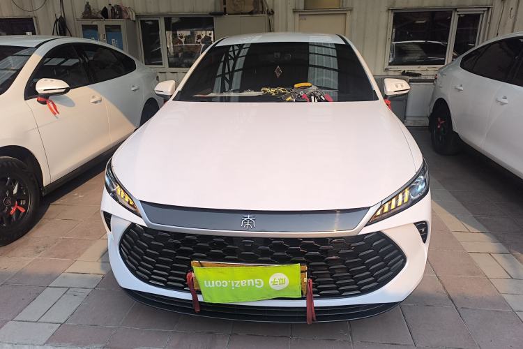 Used BYD Qin PLUS 2025 DM-i Smart Drive 55KM Leading Model
