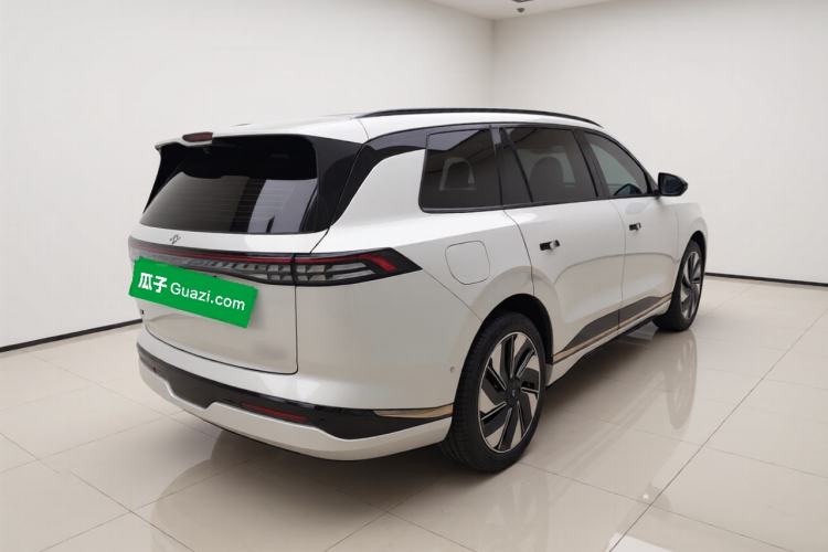 Used Dongfeng eπ eπ008 2025 210 Ultra Range-Extended Version 5 Seats Rear Right 45 Deg