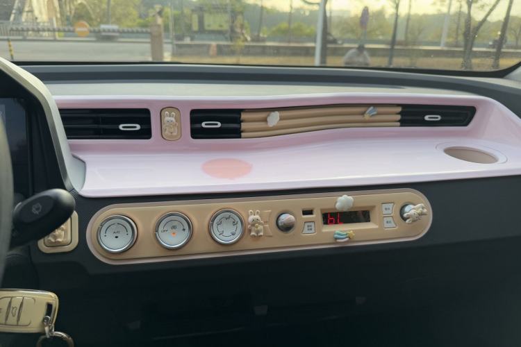 Used Wuling Hongguang MINIEV 2021 Macaron Fashion Edition Lithium-Ion Battery