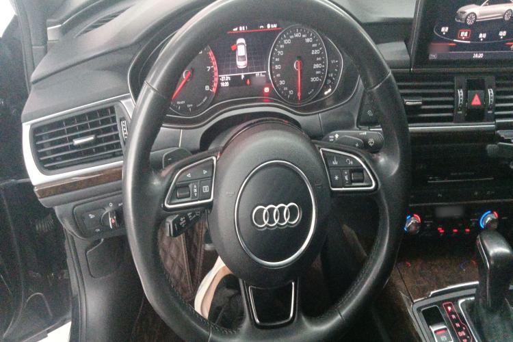 Used Audi A6L 2018 30th Anniversary Edition 45 TFSI quattro Sport model
