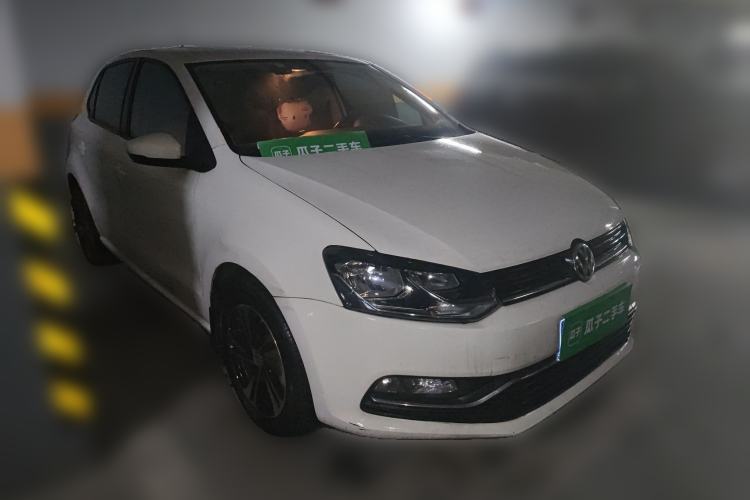 Used Volkswagen Polo 2016 1.6L Automatic Comfort Model
