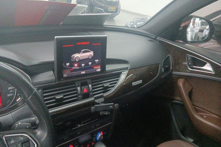 Used Audi A6L 2018 30th Anniversary Edition 45 TFSI quattro Sport model
