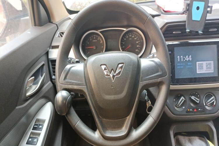 Used Wuling Hongguang 2018 1.5L S Comfort Model L2B