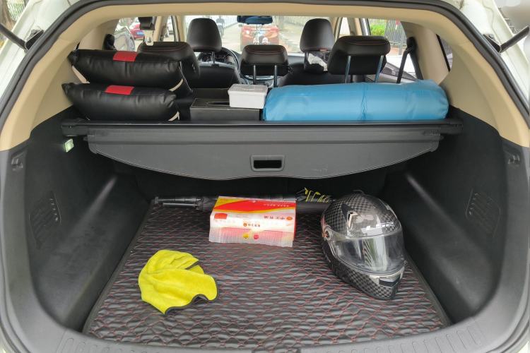 Used Baojun 560 2015 1.8L manual luxury version
