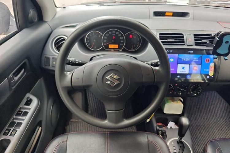 Used Suzuki Swift 2016 1.5L Automatic Fashionable Coolplay Edition Steering Wheel