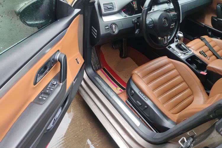 Used Volkswagen FAW-Volkswagen CC 2012 1.8TSI Luxury Model Driver Seat