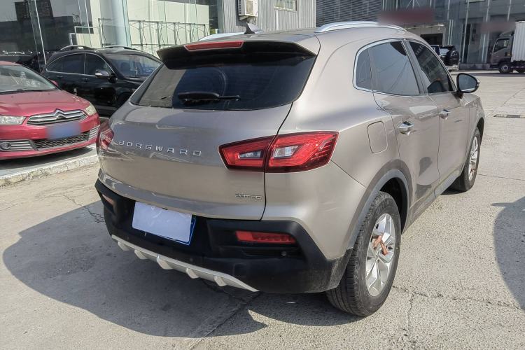 Used BORGWARD BX5 2017 20TGDI Automatic Two-Wheel Drive Pioneer Edition
