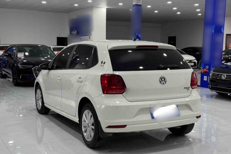 Used Volkswagen Polo 2016 1.6L Automatic Comfort Model Exterior 4