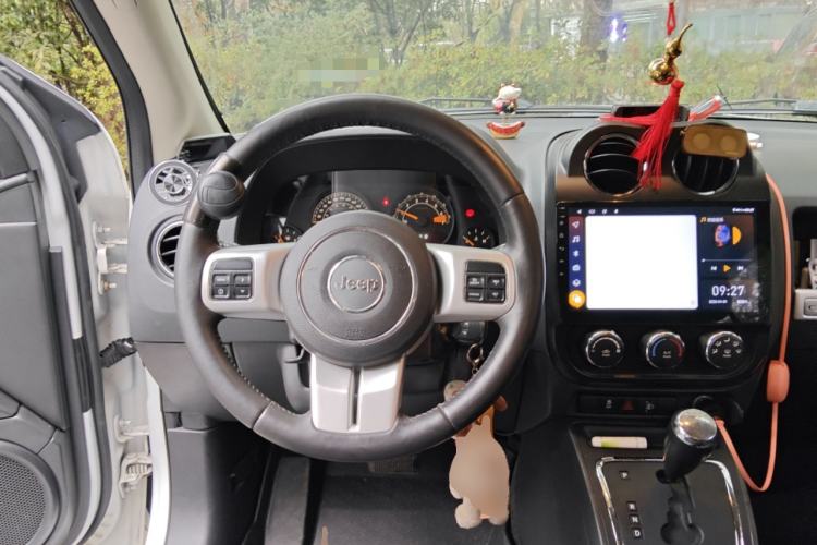 Used Jeep Compass 2014 Revised Version 2.0L Two-Wheel Drive Entry-Level Edition