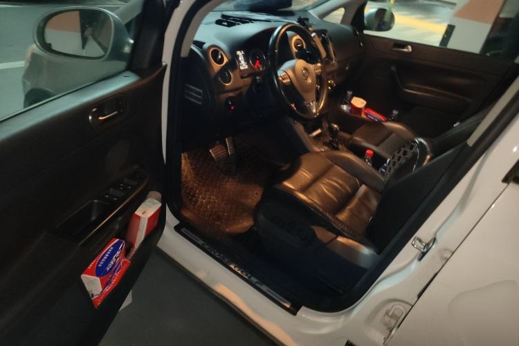 Used Volkswagen Golf (Import) 2011 1.4TSI Cross Golf