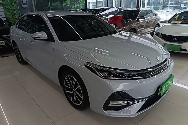 Used Geely Galaxy A7 2025 Model EM-i 70km Luxury Edition
