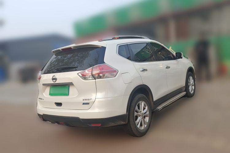 Used Nissan X-Trail 2015 2.0L CVT Comfort MAX Edition 2WD Rear Right 45 Deg