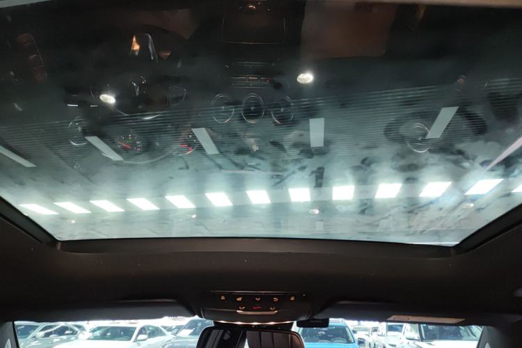 Used Mercedes-Benz GLC 2019 Facelift GLC 260 L 4MATIC Luxury Model