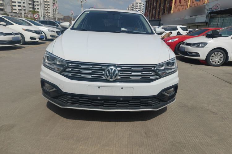 Used Volkswagen C-TREK 2018 1.5L Manual Comfort Model Front