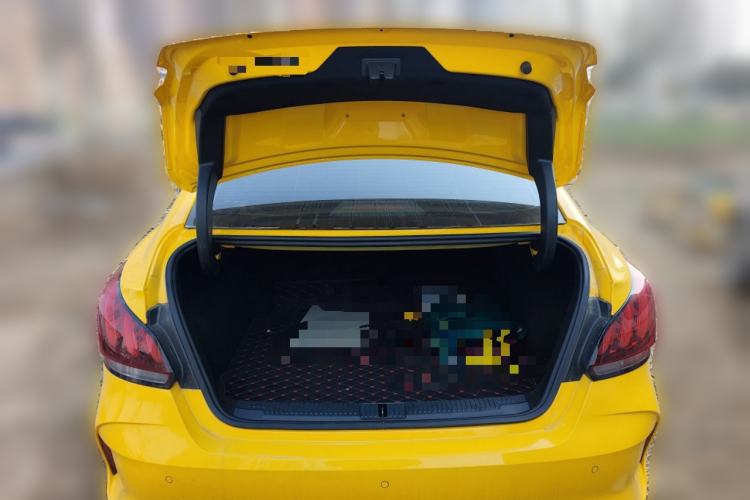 Used MG 5 2021 Revised Version 180 DVVT CVT Youth Luxury Edition Trunk