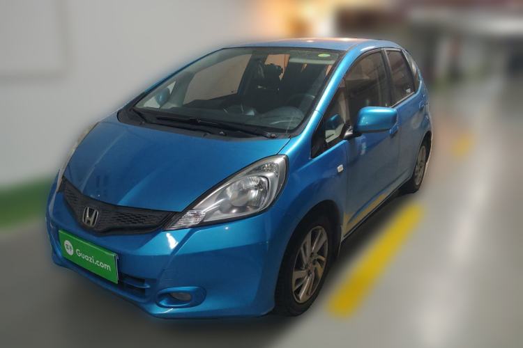 Used Honda Fit 2011 1.3L manual Comfort version