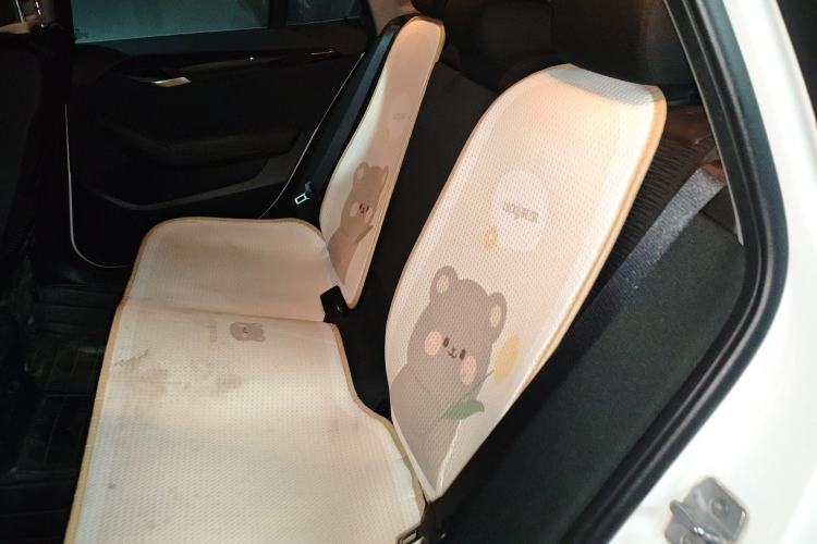 Used BMW X1 2015 sDrive18i Fashion Upgrade Edition Left Rear Seat