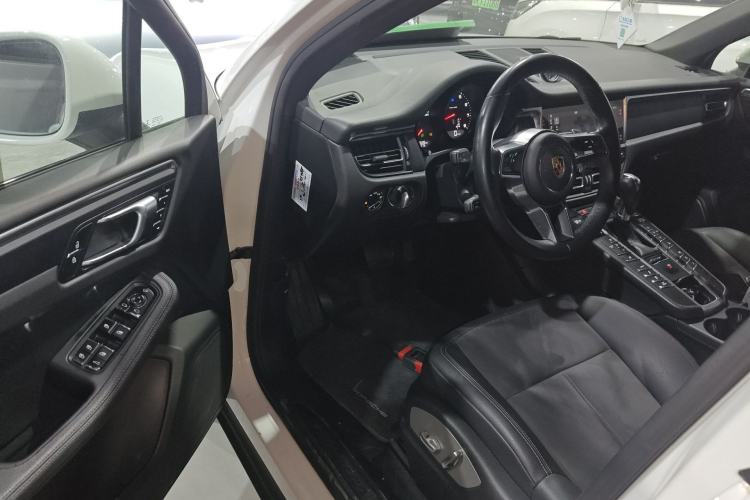 Used Porsche Macan 2018 Macan 2.0T