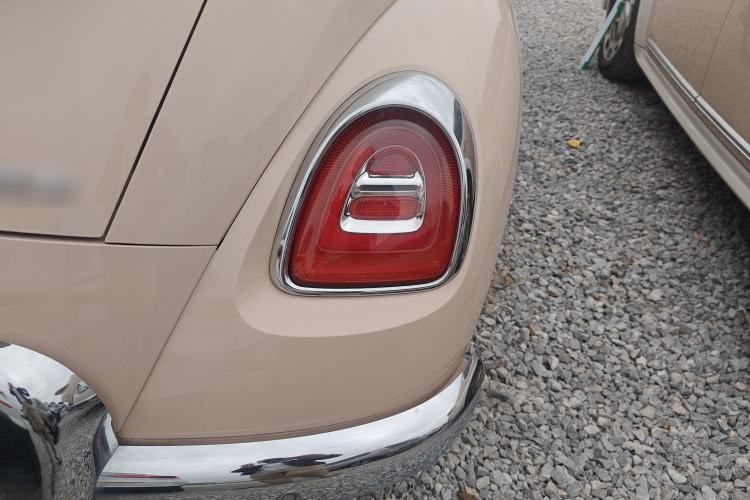 Used ORA Ballet Cat 2022 401 km Nutcracker Edition
