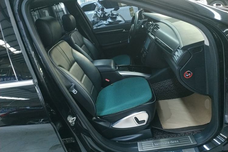 Used Mercedes-Benz R-Class 2014 R 320 4MATIC Luxury Model
