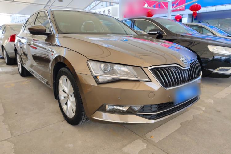 Used Skoda Superb 2018 TSI330 DSG Comfort Edition China VI Standard